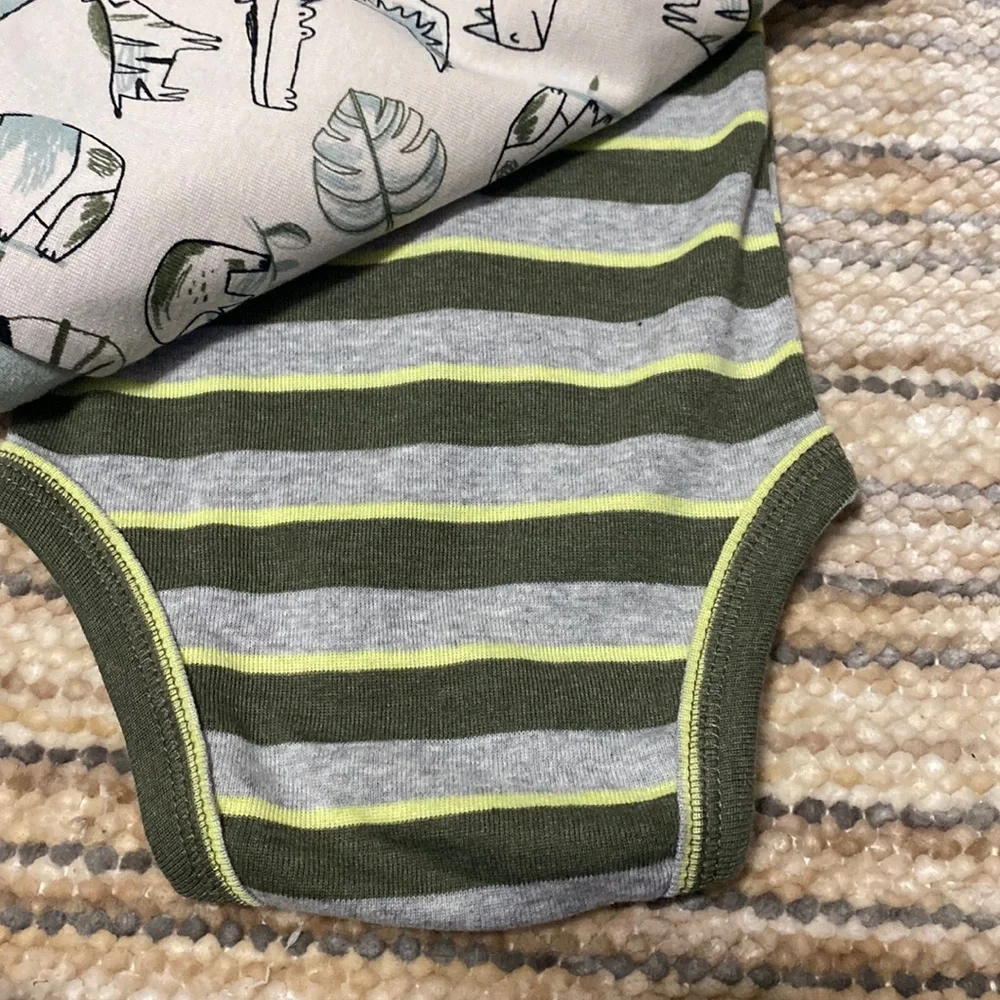 NEW. Carter’s (just one you) Baby boy Bundle of Onesie’s & pants. 3 mont… - Picture 9 of 15